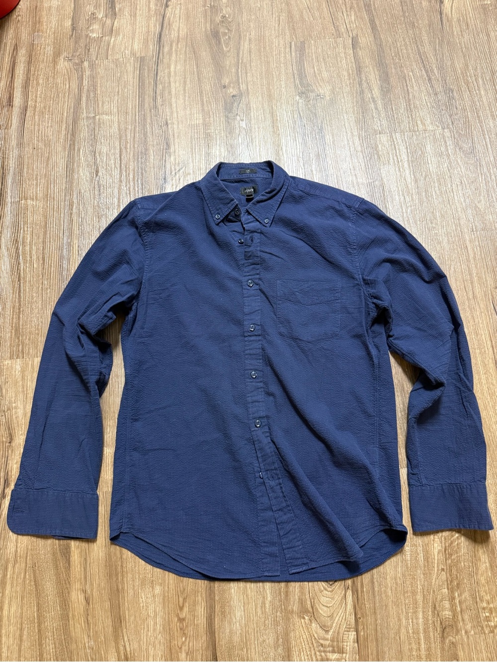 J. Crew Men's Long-Sleeve Seersucker Button-Up Shirt